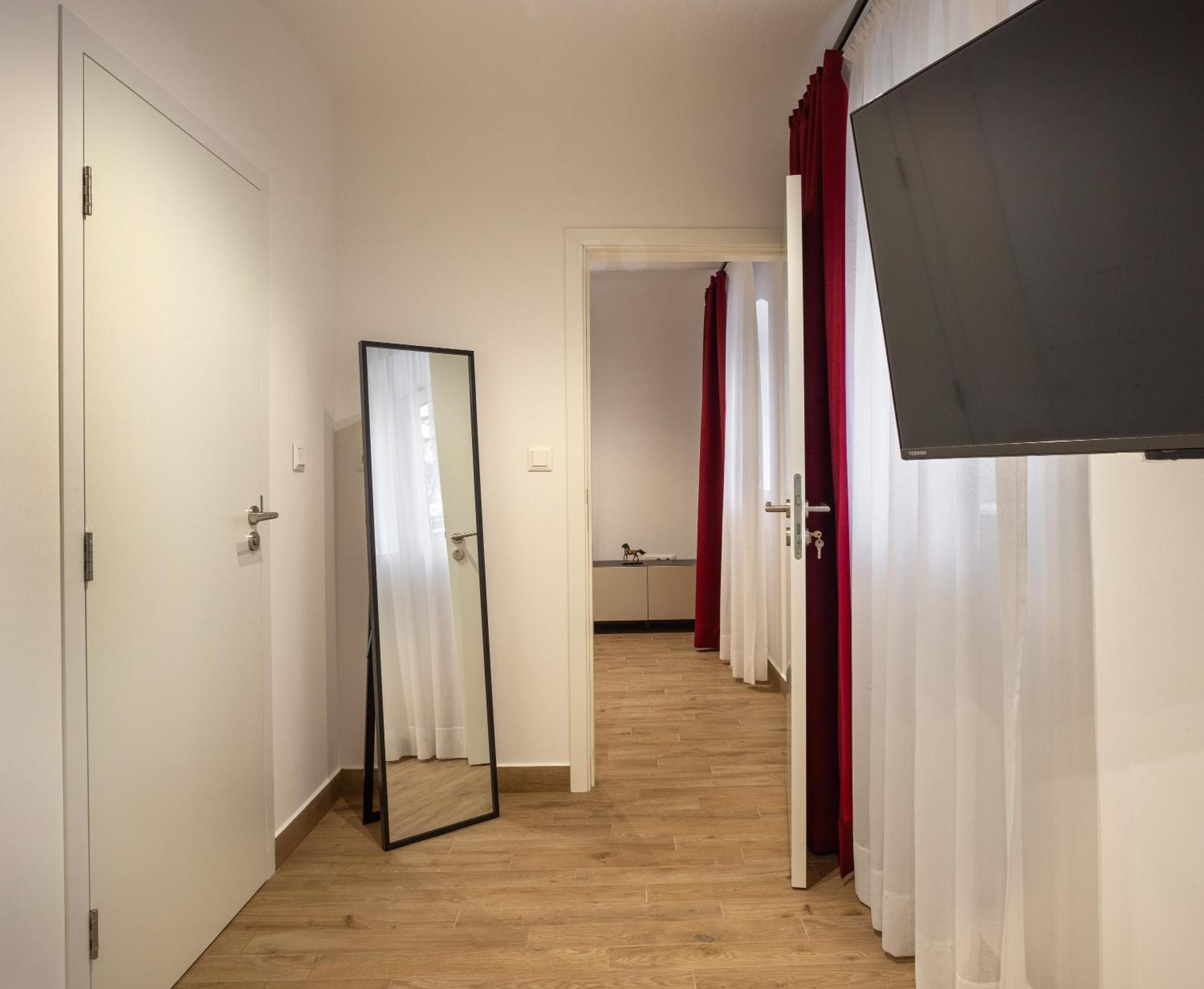 Отель Ruby Red House София Экстерьер фото