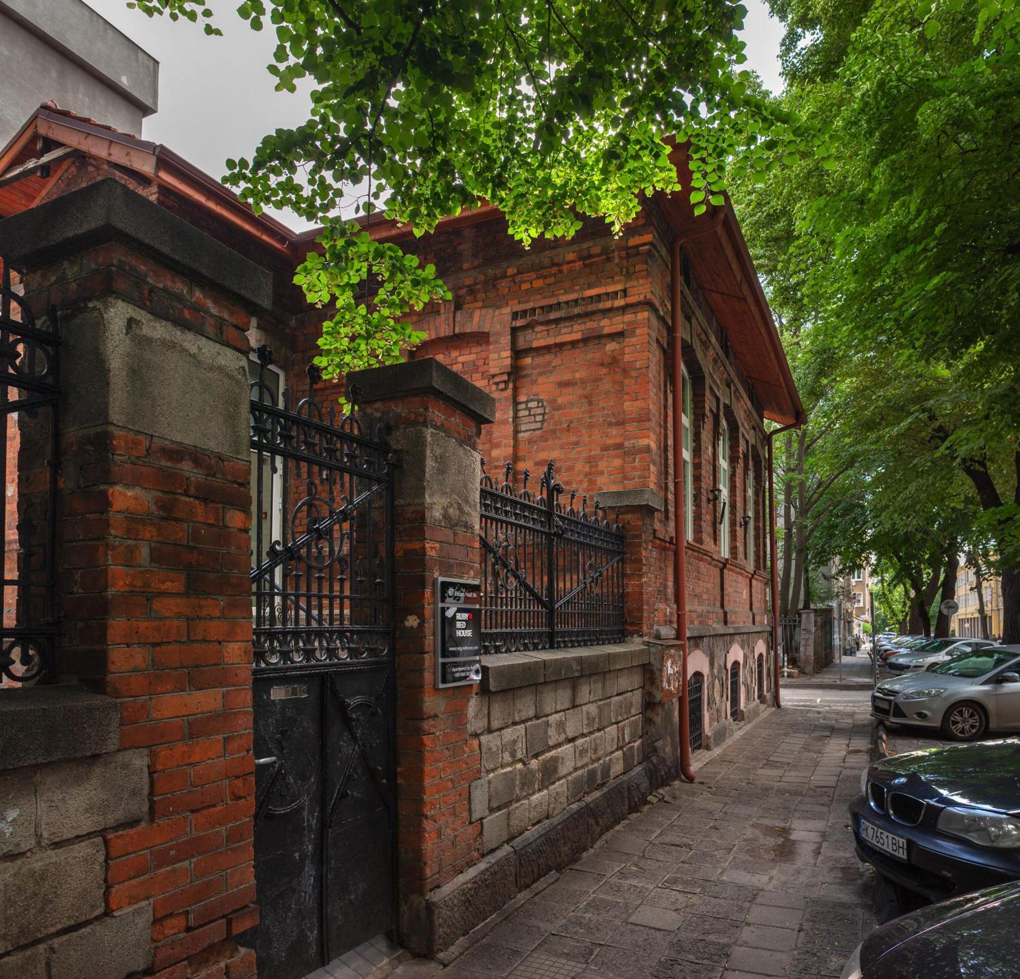 Отель Ruby Red House София Экстерьер фото